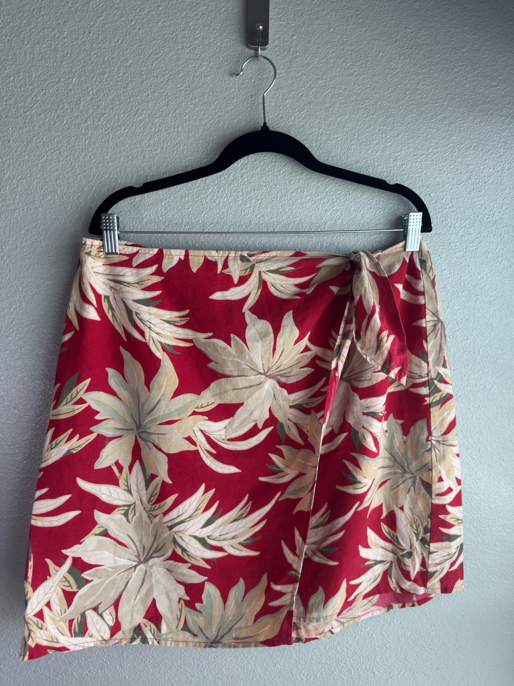 Jones New York 100% Linen Red Floral Wrap Skirt 100% Linen - Size 12